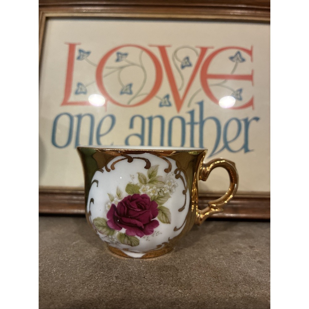 Vtg Gloria Fine Porcelain Bavaria Germany 24k Gold Trim Teacup Only